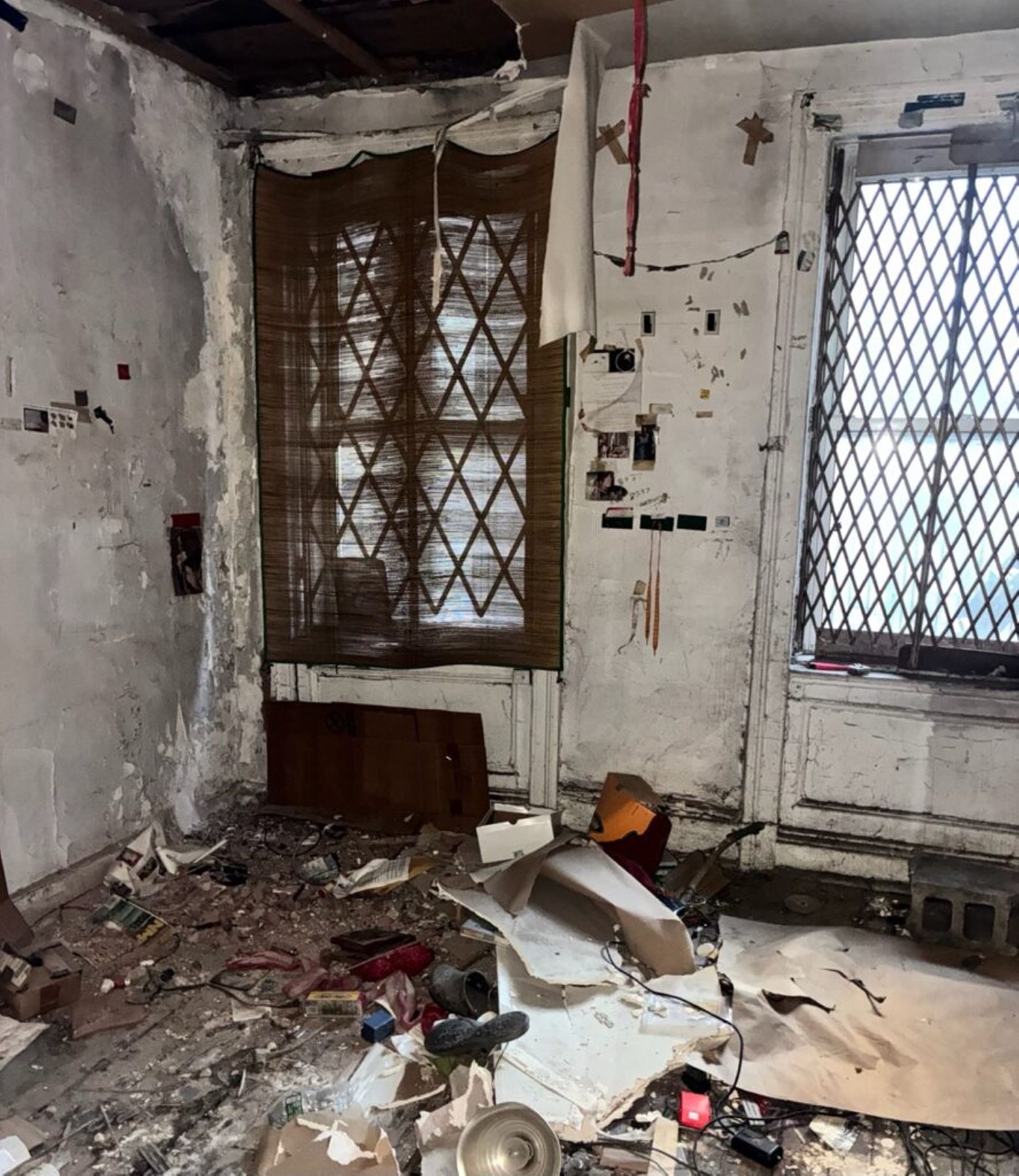 Interior of 1-bedroom apartment on East 6th Street.