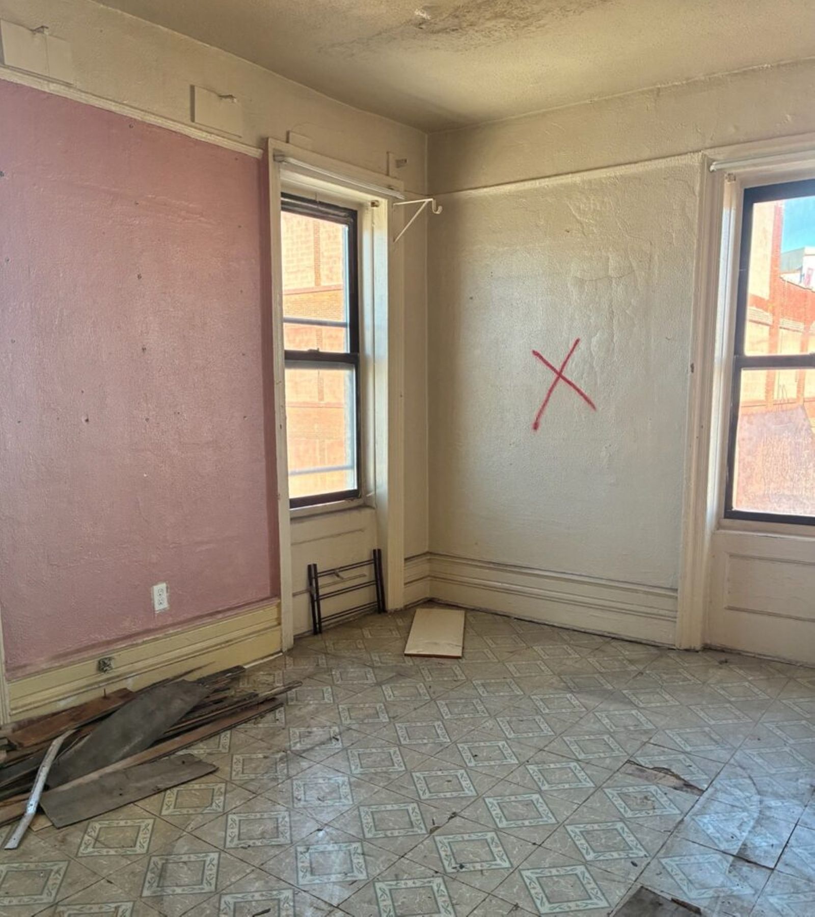 Interior of 3-bedroom apartment on Valentine Avenue, the Bronx.